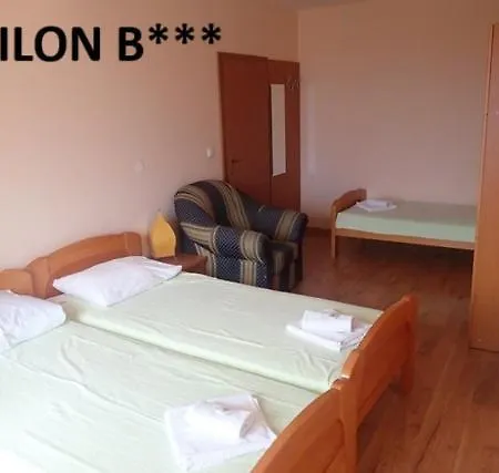 Sunny Hotel 2*